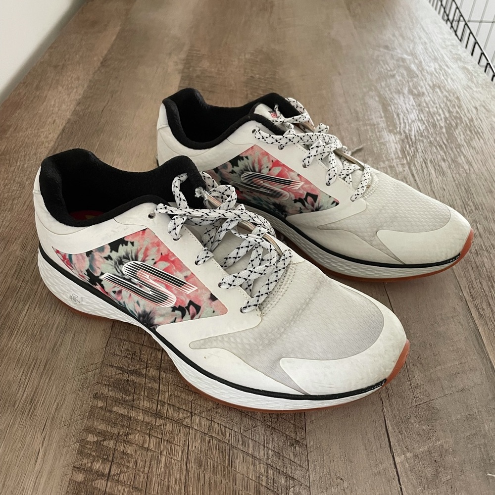 Womens Golf Shoes Size 7.5